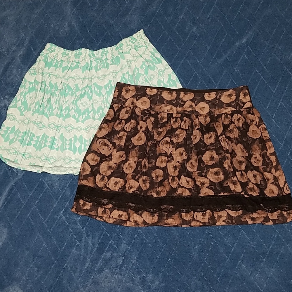 Lot of 2 Mini Skirts
